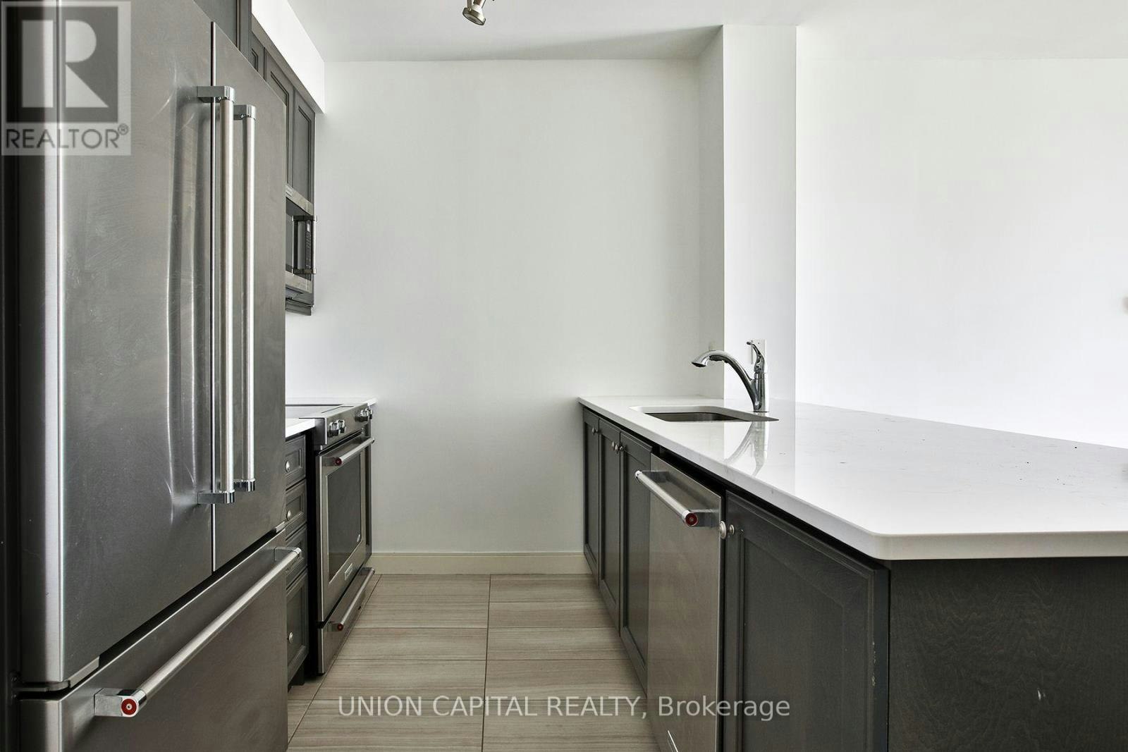310-825 Church Street, Toronto, ON, M4W 3Z4 - 3