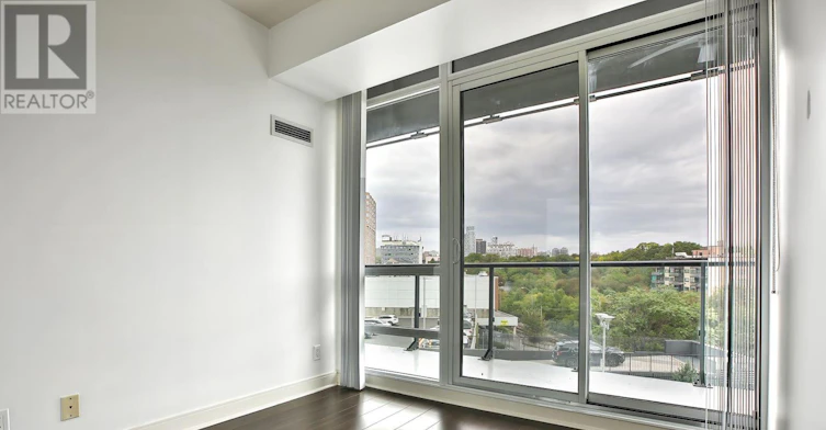 310-825 Church Street, Toronto, ON, M4W 3Z4 - 17