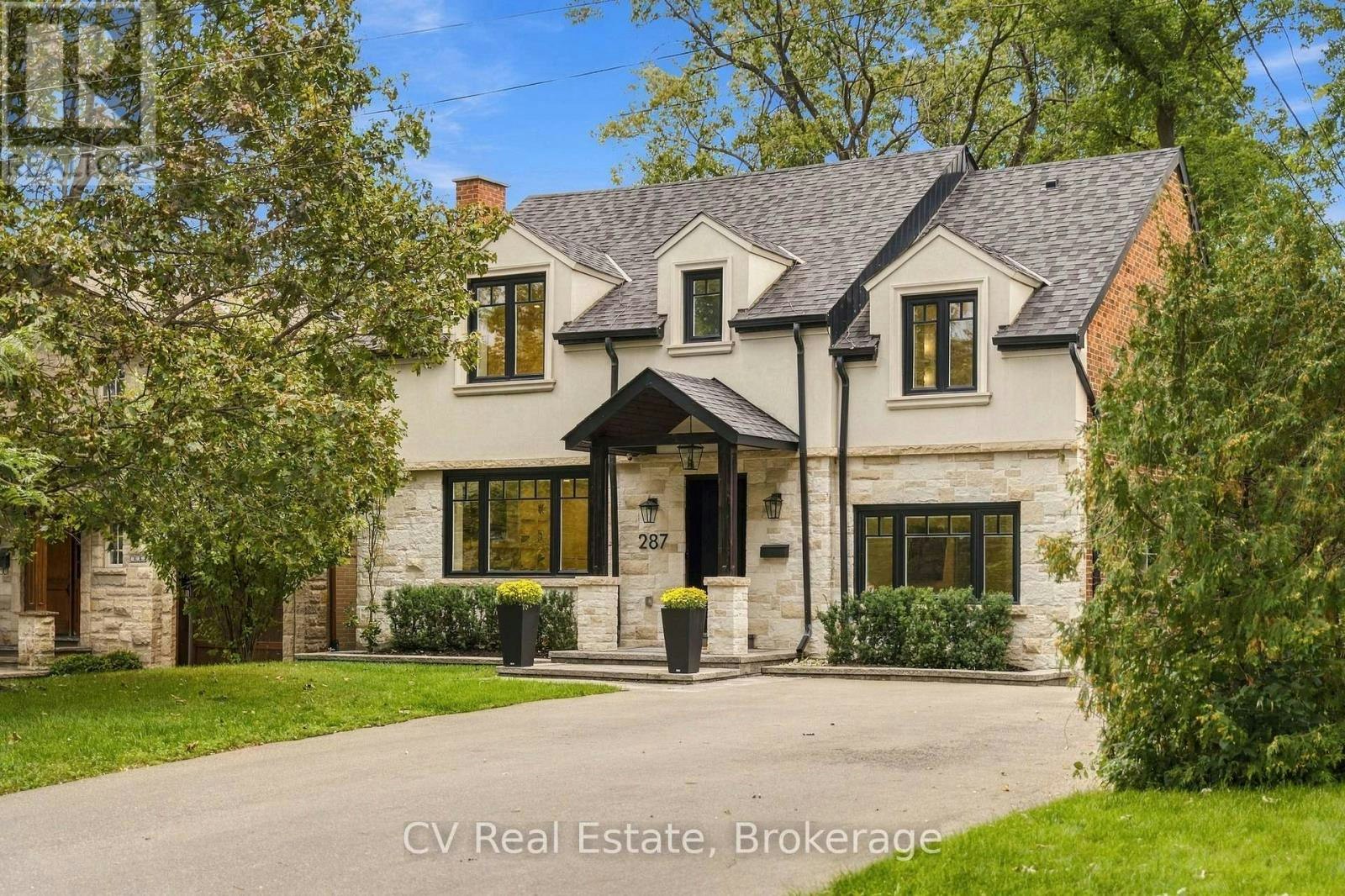 287 Yonge Boulevard, Toronto, ON, M5M 3J1