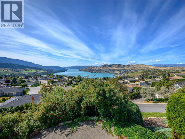 700 Mt York Drive, Coldstream, BC, V1B 3X2 - 4