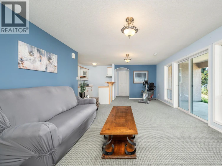 700 Mt York Drive, Coldstream, BC, V1B 3X2 - 32