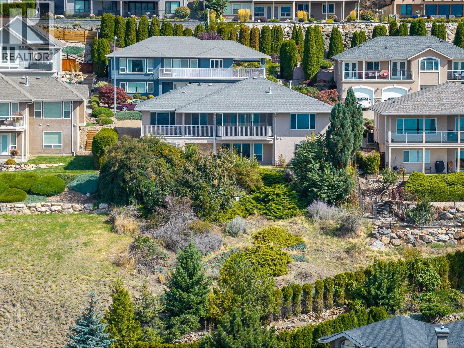 700 Mt York Drive, Coldstream, BC, V1B 3X2 - 10
