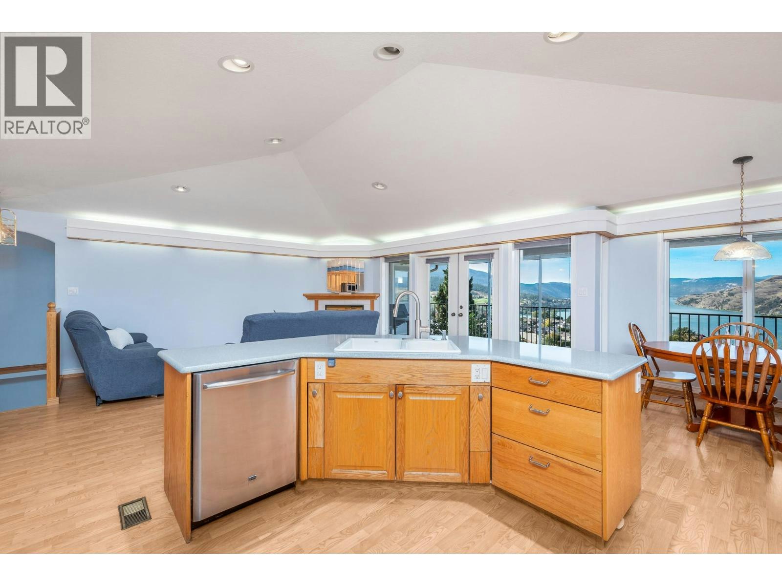 700 Mt York Drive, Coldstream, BC, V1B 3X2 - 20