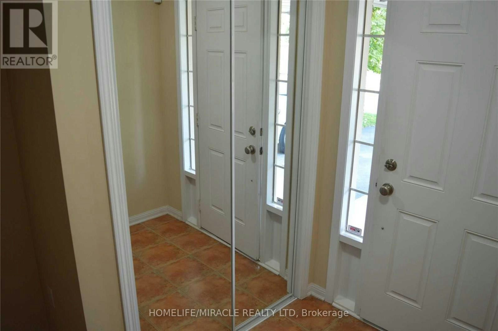 918 Burgess Gardens, Milton, ON, L9T 0K8 - 16