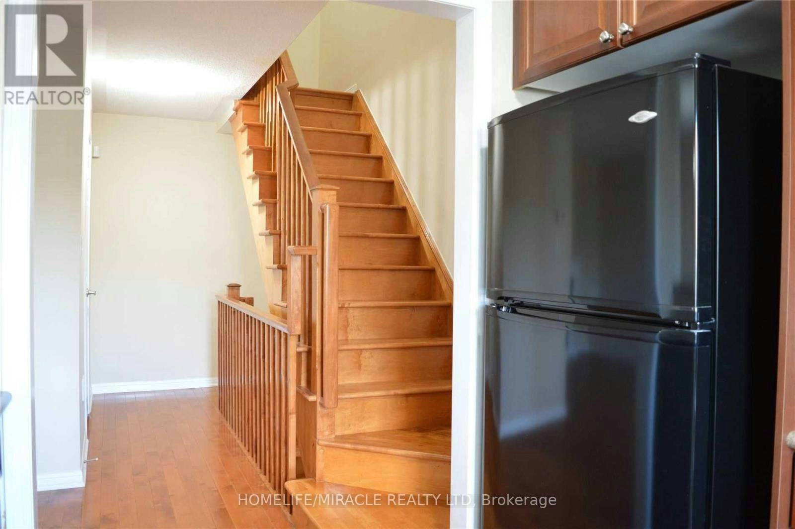 918 Burgess Gardens, Milton, ON, L9T 0K8 - 8