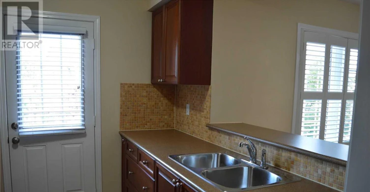 918 Burgess Gardens, Milton, ON, L9T 0K8 - 6