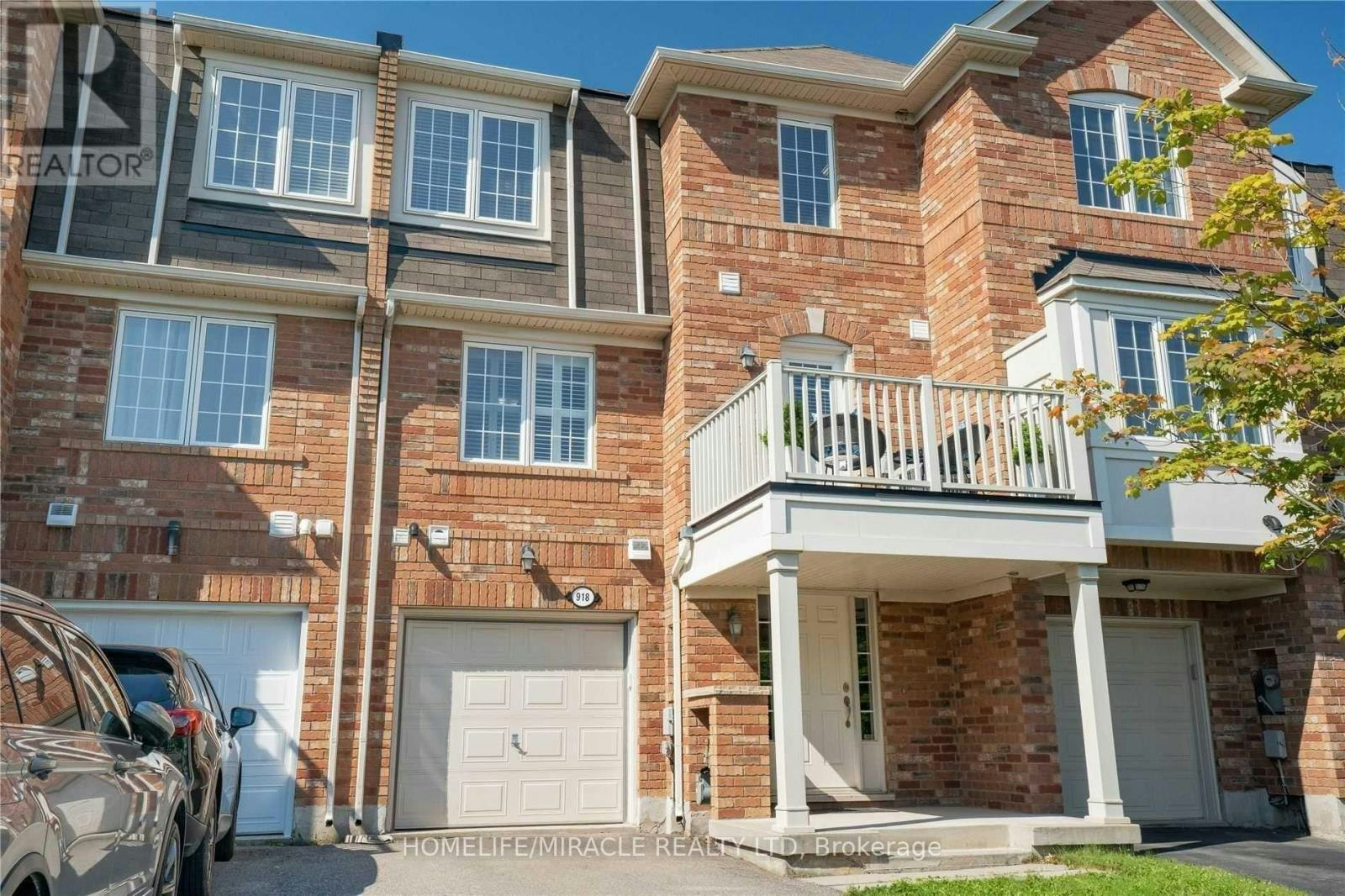 918 Burgess Gardens, Milton, ON, L9T 0K8 - 2