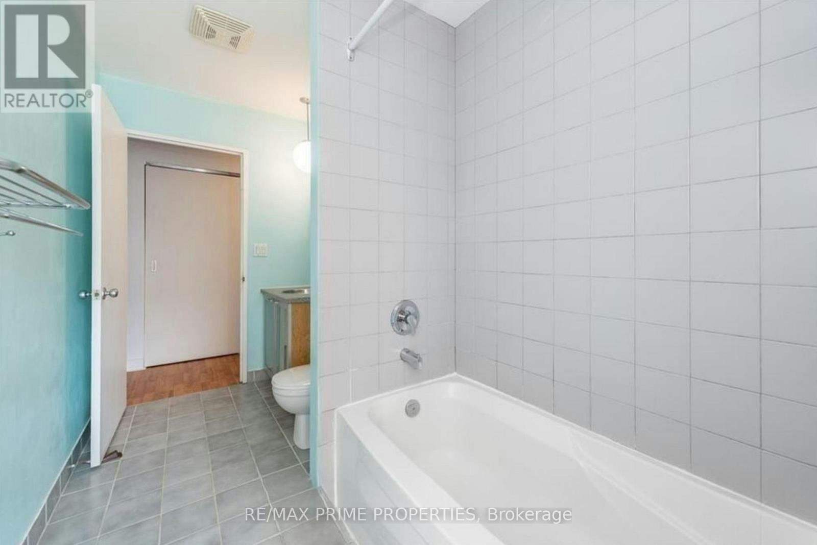 411-383 Cumberland Street, Ottawa, ON, K1N 1J7 - 11