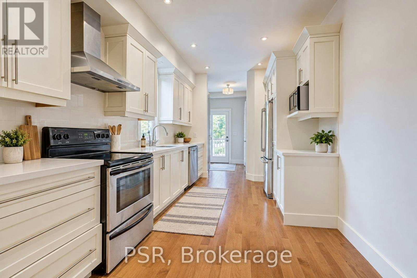MAIN-143 Montrose Avenue, Toronto, ON, M6J 2T6 - 5
