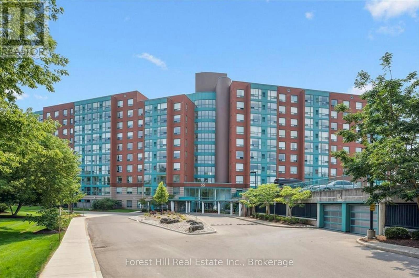 402-55 Blue Springs Drive, Waterloo, ON, N2J 4T3