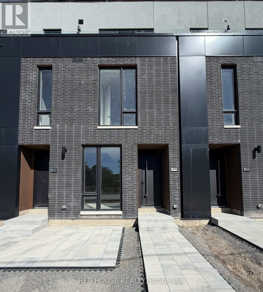 236 Ellis Avenue, St. Catharines, ON, L2P 0H2