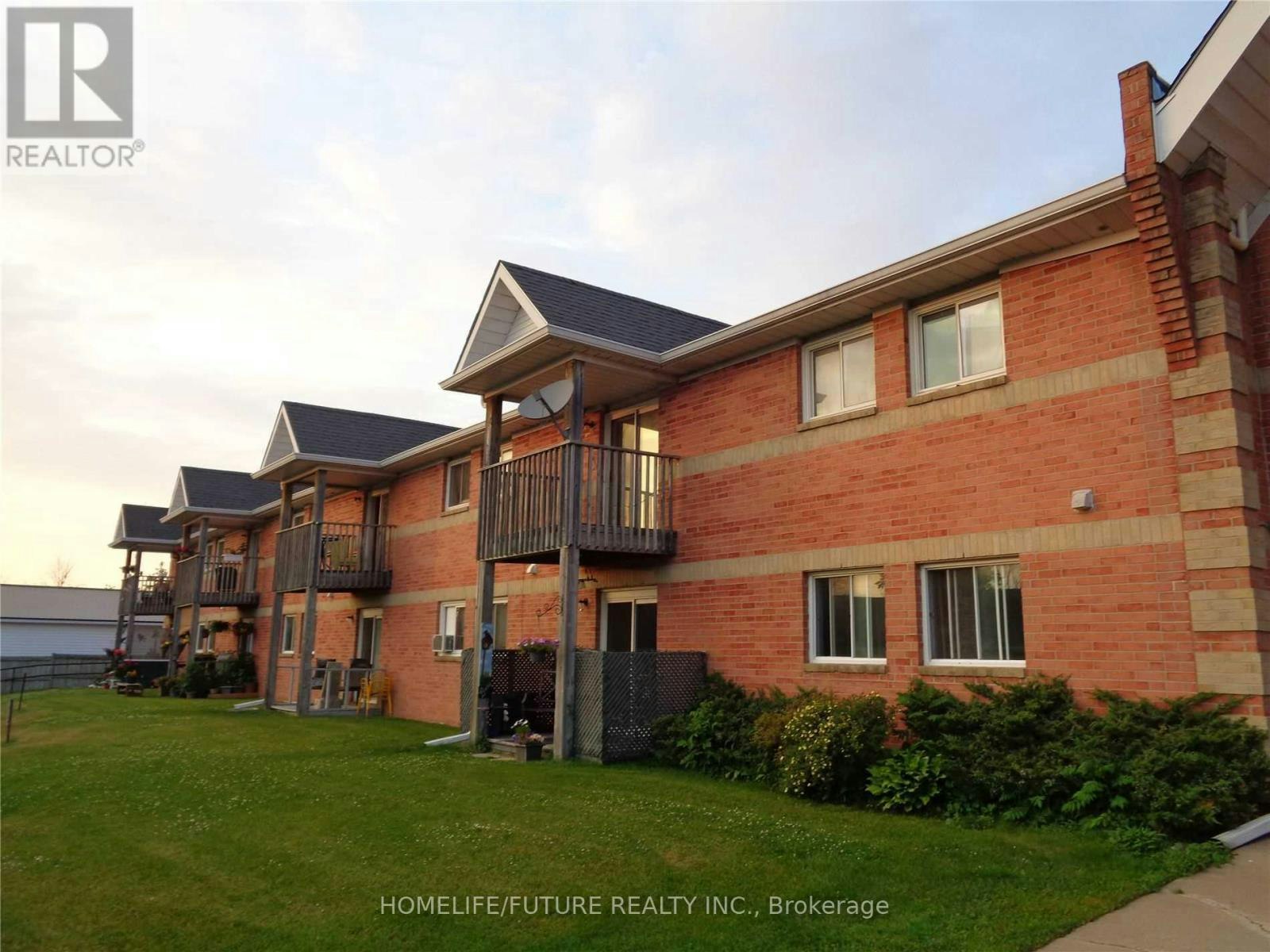 10-151 Industrial Boulevard, Greater Napanee, ON, K7P 3Y4 - 2