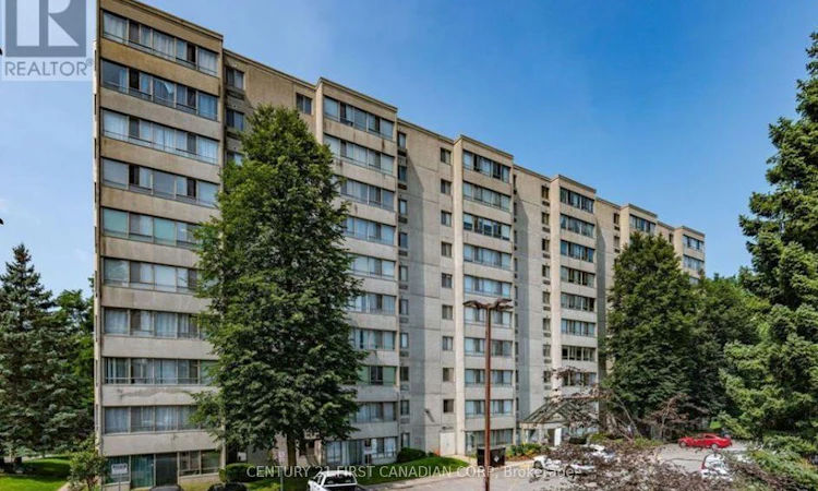 211-570 Proudfoot Lane