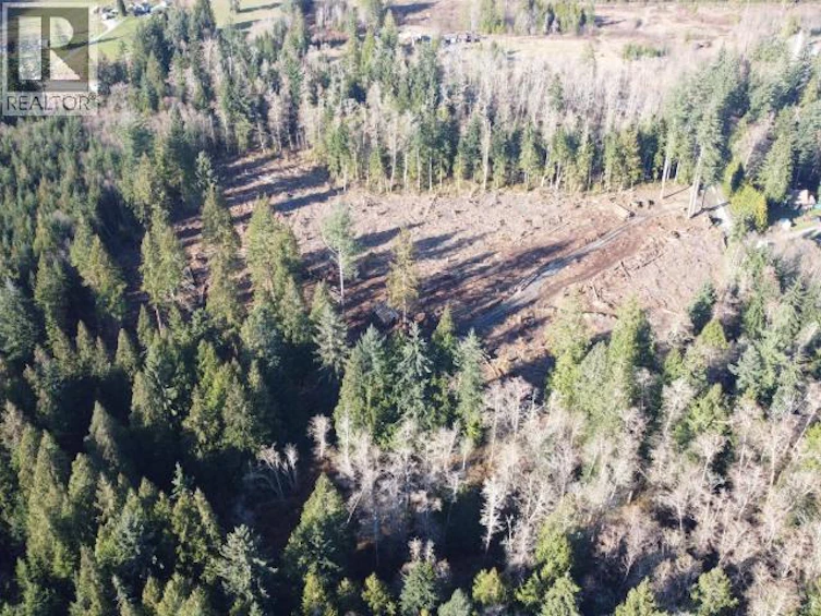 2224 Swan Road, Powell River, BC, V8A 0M9 - 2