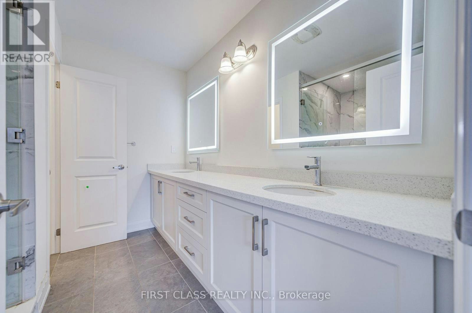 97 Clippers Crescent, Whitchurch-Stouffville, ON, L4A 4X7 - 34
