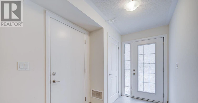 97 Clippers Crescent, Whitchurch-Stouffville, ON, L4A 4X7 - 4