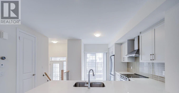 97 Clippers Crescent, Whitchurch-Stouffville, ON, L4A 4X7 - 11