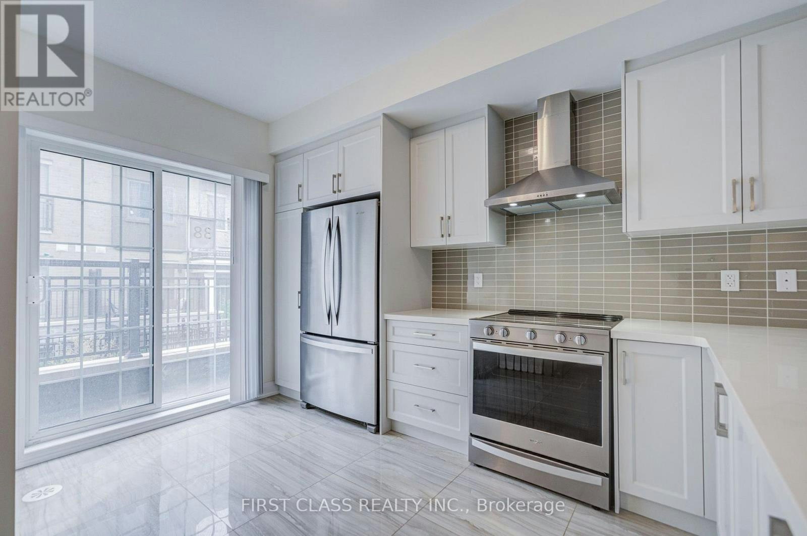 97 Clippers Crescent, Whitchurch-Stouffville, ON, L4A 4X7 - 13