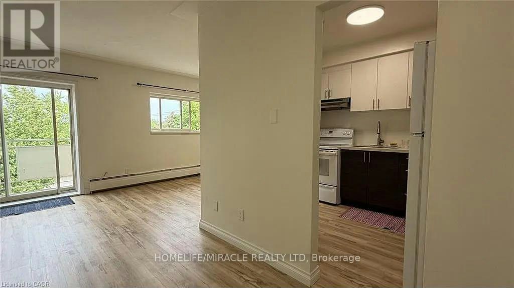 202-206 Indian Road, Kitchener, ON, N2B 2S9 - 6
