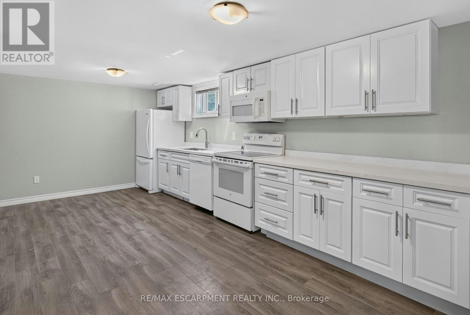 2 (LOWER-294 Jones Road, Hamilton, ON, L8E 5L8 - 7