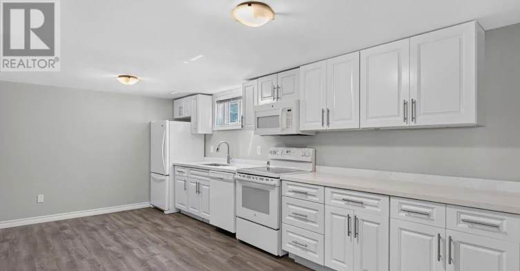 2 (LOWER-294 Jones Road, Hamilton, ON, L8E 5L8 - 7