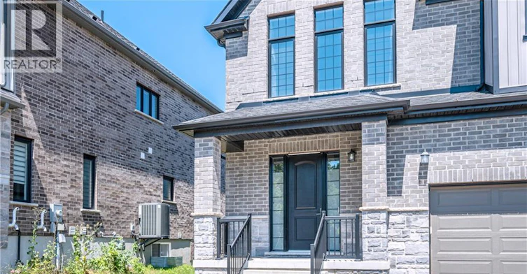 Upper-30 Falconridge Drive, Kitchener, ON, N2K 0G1 - 3