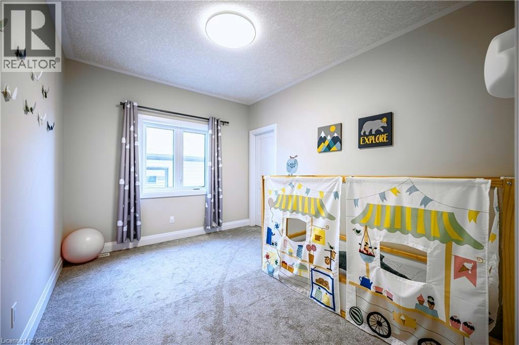 Upper-30 Falconridge Drive, Kitchener, ON, N2K 0G1 - 23