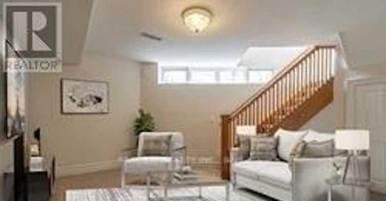 55 Alvin Avenue, Toronto, ON, M4T 2A8 - 35