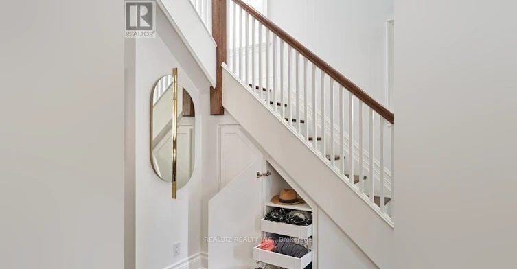 55 Alvin Avenue, Toronto, ON, M4T 2A8 - 7