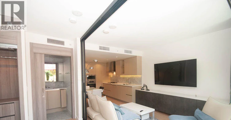 202-89 Nelson Street, Vancouver, BC, V6Z 3G7 - 9