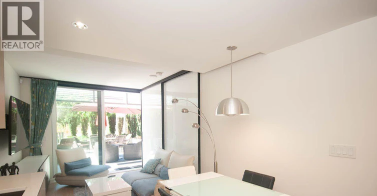 202-89 Nelson Street, Vancouver, BC, V6Z 3G7