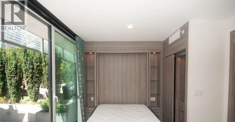 202-89 Nelson Street, Vancouver, BC, V6Z 3G7 - 18