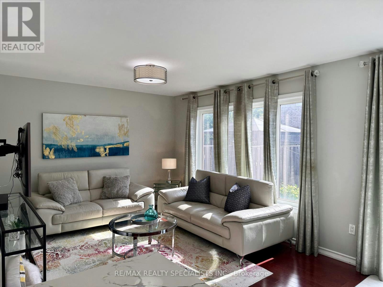 21 Mccandless Court, Milton, ON, L9T 2C4 - 3
