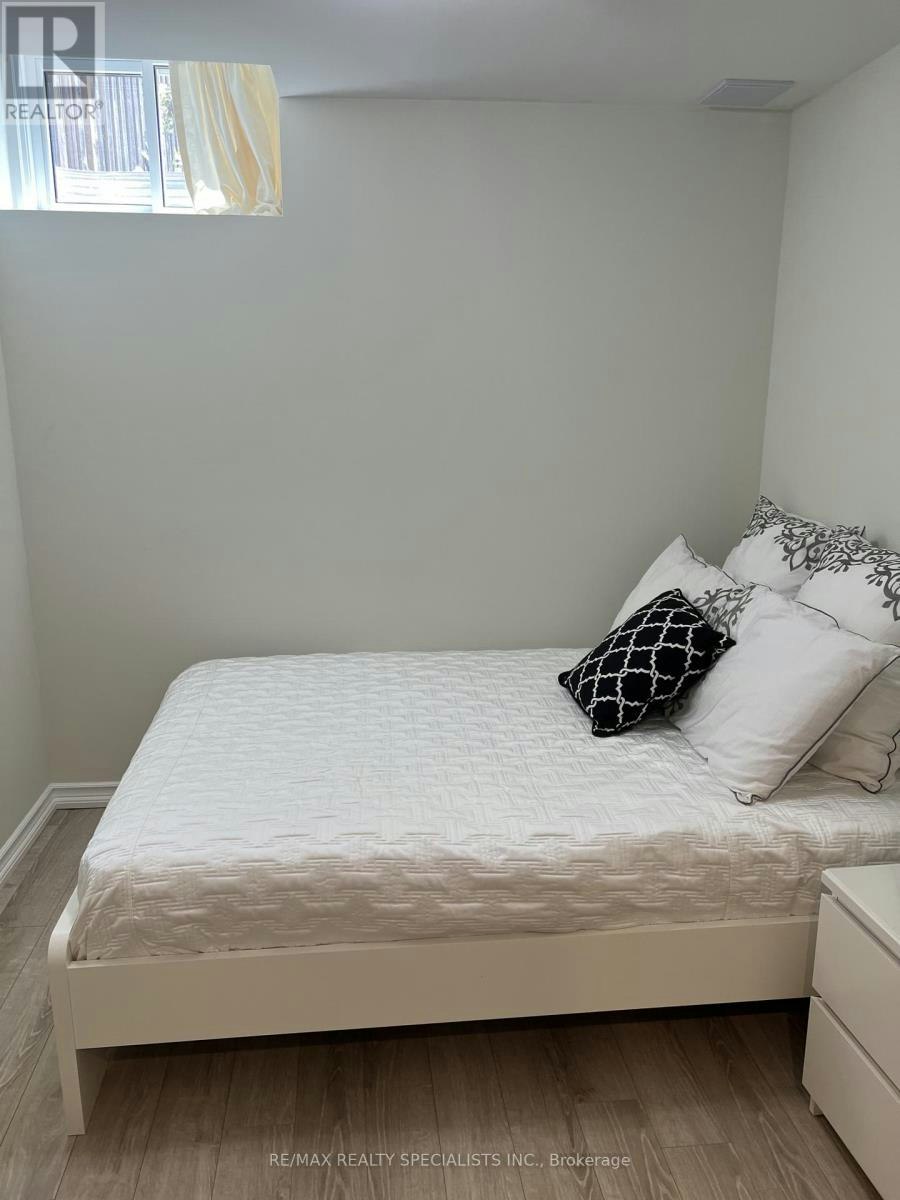 21 Mccandless Court, Milton, ON, L9T 2C4 - 22