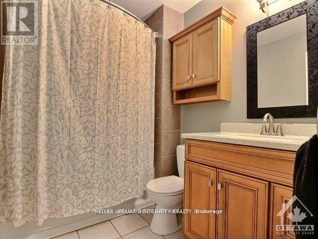 4 Rueter Street, Ottawa, ON, K2J 3Z9 - 18