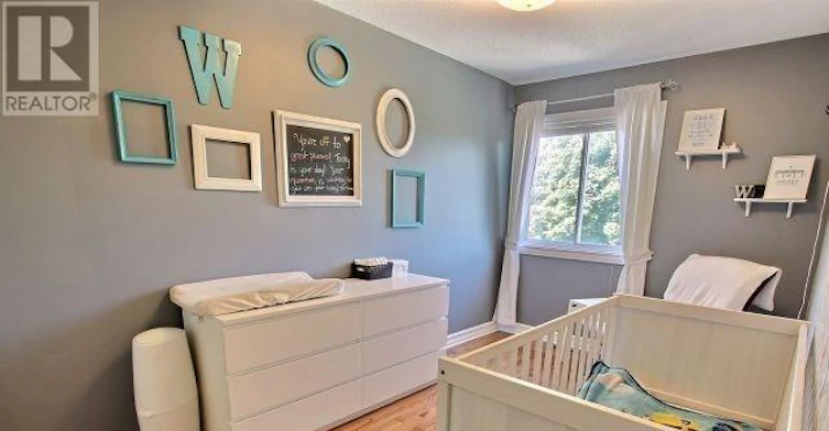 4 Rueter Street, Ottawa, ON, K2J 3Z9 - 19