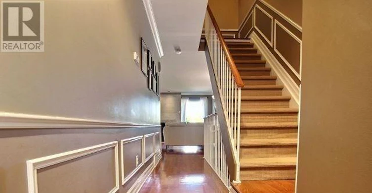 4 Rueter Street, Ottawa, ON, K2J 3Z9 - 5