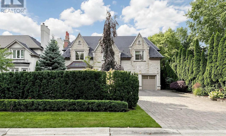 105 Arjay Crescent