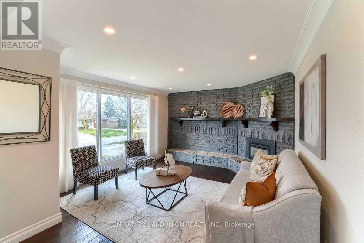 371 Elizabeth Street, Oshawa, ON, L1J 5S7 - 9
