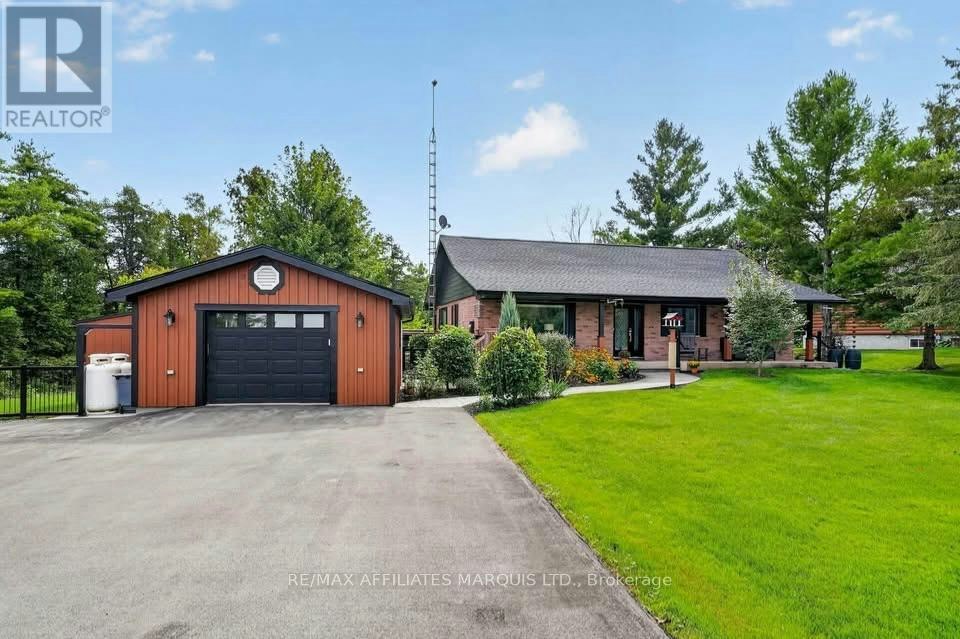 17576 Island Road, South Stormont, ON, K0C 1S0