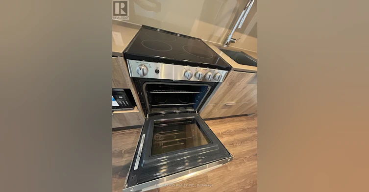 7003-448 Burnhamthorpe Road W, Mississauga, ON, L5B 0R4 - 13