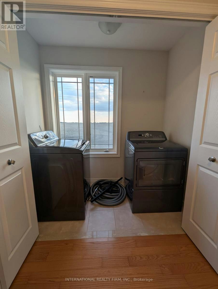 69 Periwinkle Drive, Hamilton, ON, L0R 1P0 - 10