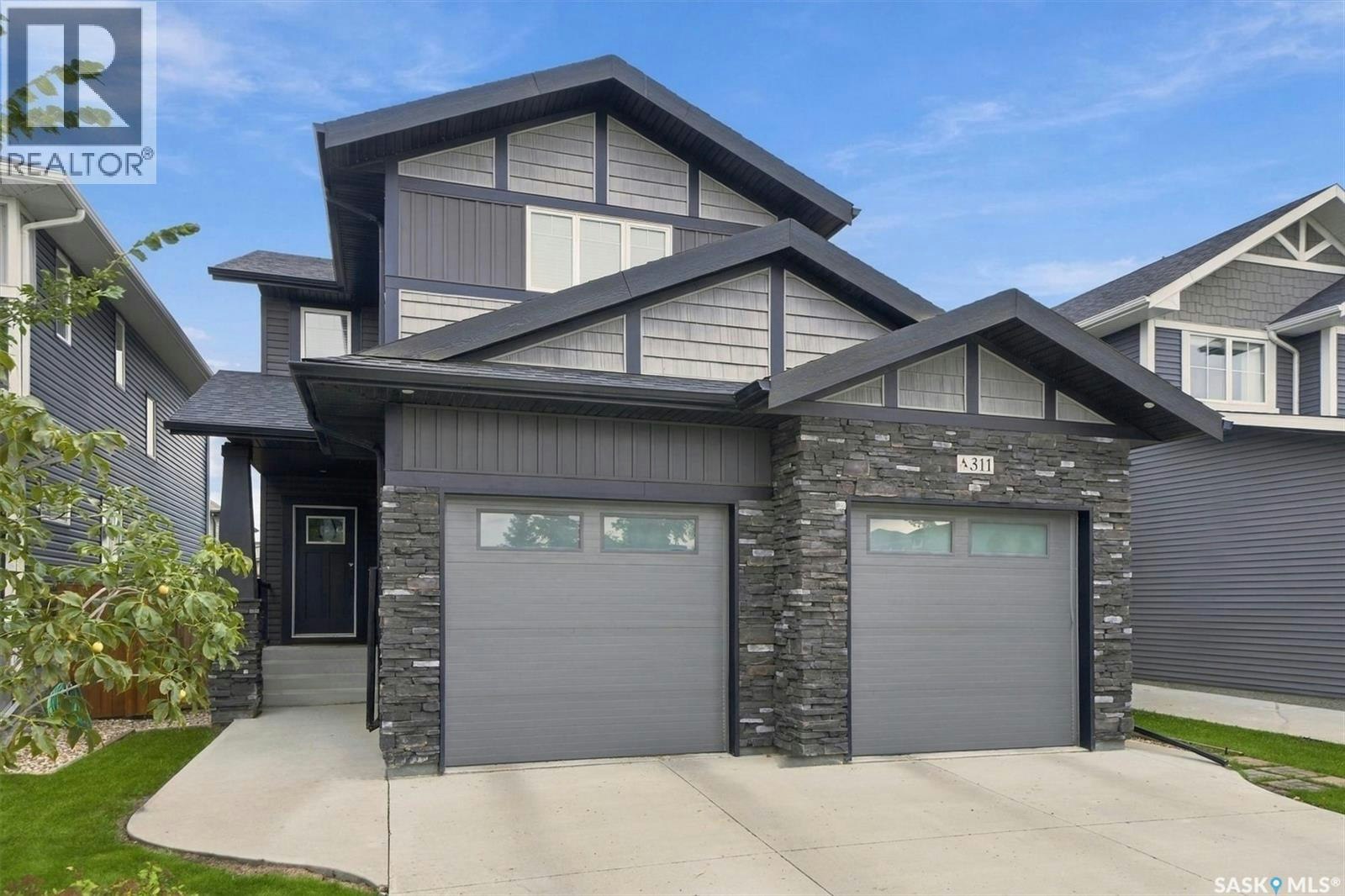 311 Dagnone Crescent, Saskatoon, SK, S7V 0P7