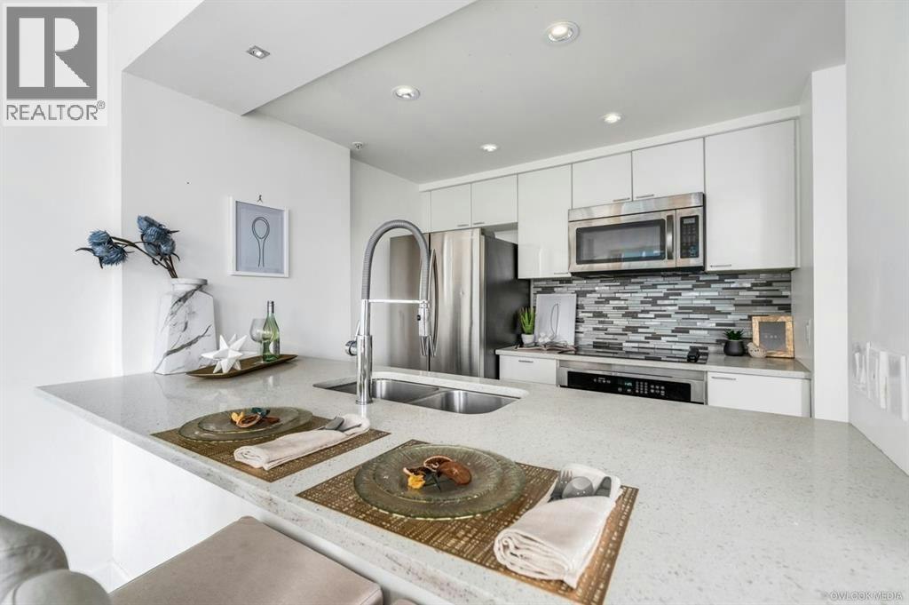 9xx-1200 Alberni Street, Vancouver, BC, V6E 1A6