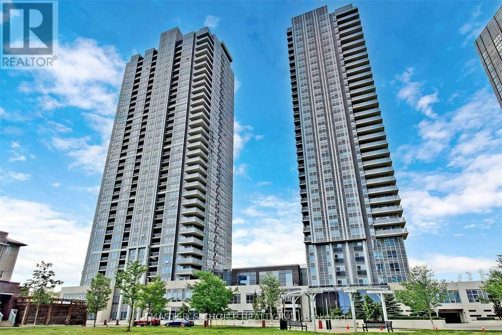 PH22-275 Village Green Square, Toronto, ON, M1S 0L8