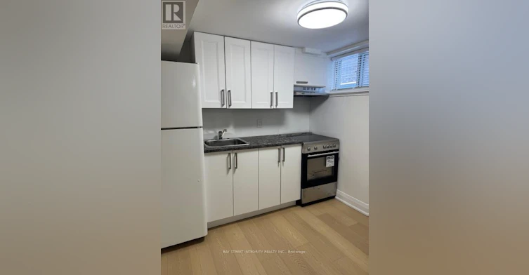 244 King Edward Avenue, Toronto, ON, M4C 5K1 - 5