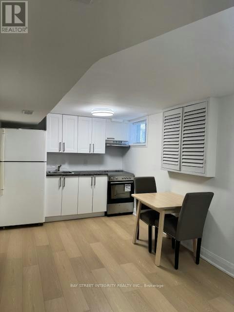 244 King Edward Avenue, Toronto, ON, M4C 5K1 - 4