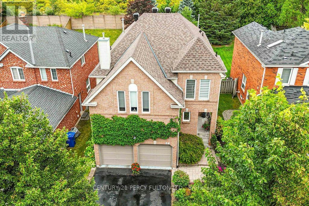 84 Loraview Lane, Aurora, ON, L4G 6N5