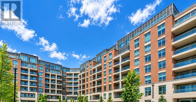 332-2480 Prince Michael Drive, Oakville, ON, L6H 0H1