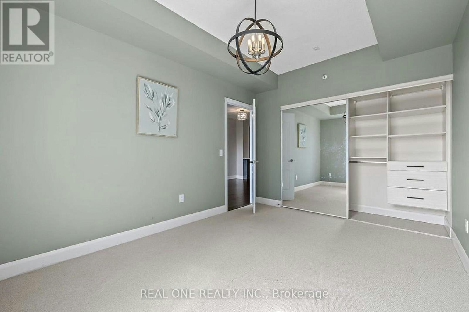 332-2480 Prince Michael Drive, Oakville, ON, L6H 0H1 - 6